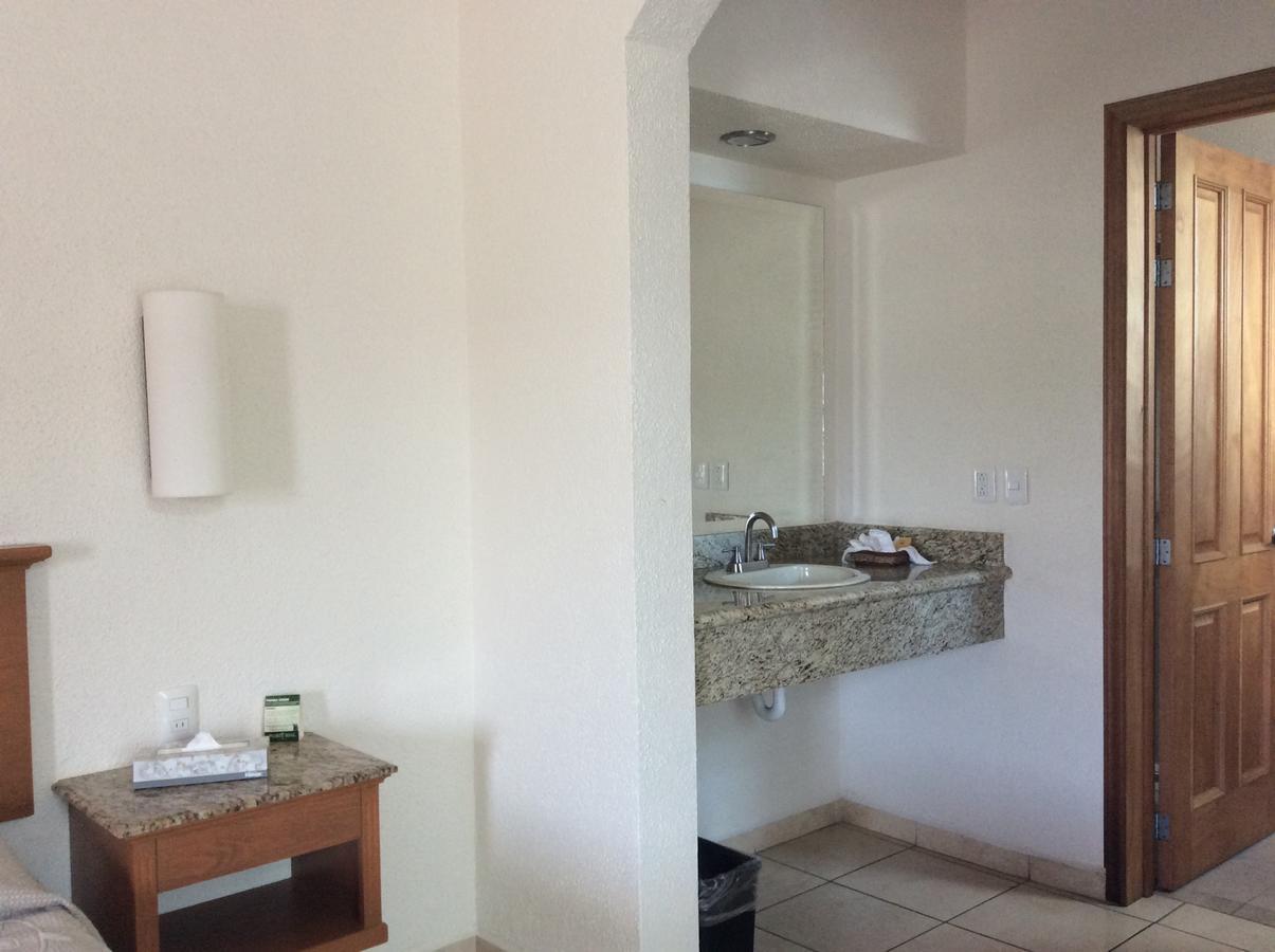 Hotel Fuerte Real Куидад Гузман Стая снимка